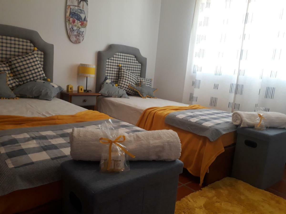 Apartamento Em D'El Rey-Obidos Beach & Surf Amoreira  Eksteriør billede